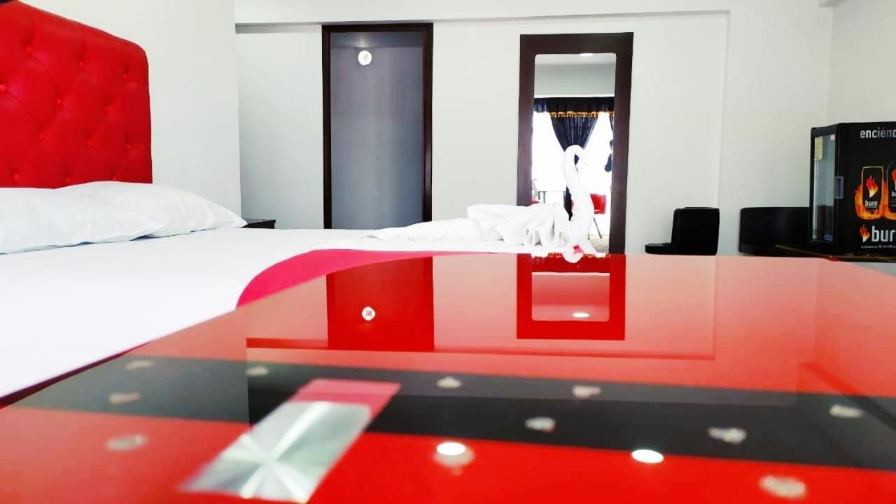 Hotel Alexander ลาปาซ ภายนอก รูปภาพ
